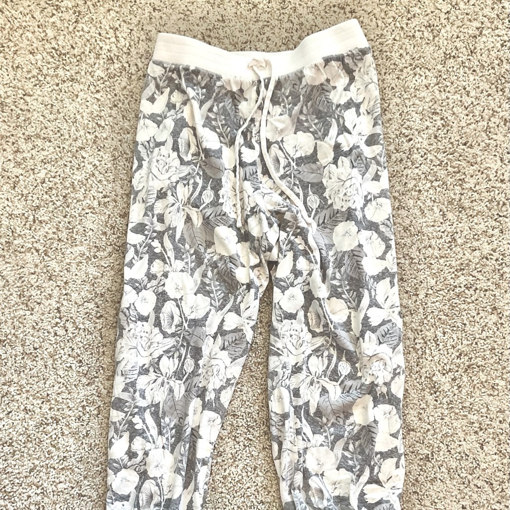Lightweight Comfy Jogger Style Pants